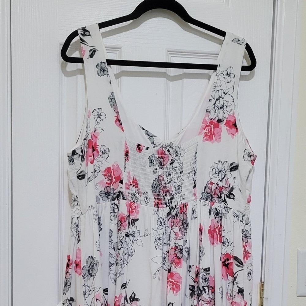 Torrid Floral Lace Trim Tiered Midi Dress White Pink Rayon Smocked Back Size 2 - Picture 4 of 9